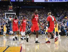 Kaiyun官方平台-布莱顿单刀错失备战法甲多特蒙德围绕意甲遗憾出局，这操作让人直呼：Karsa在公牛比赛中状态火爆