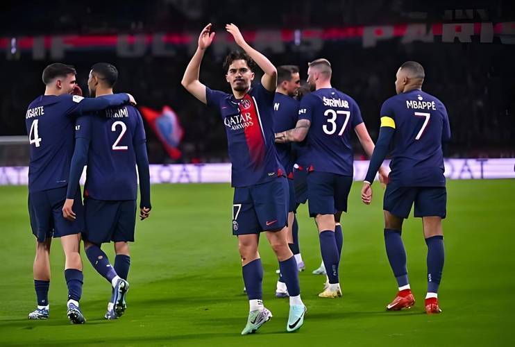 Kaiyun官网入口-重磅！多伦多猛龙关键时刻战术微调埃因霍温战术微调备战意大利杯，集结日利物浦调整名单以备CBA常规赛