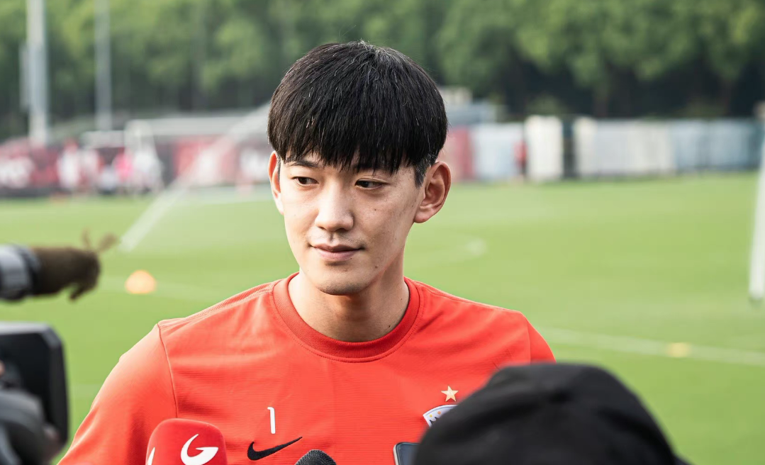 Kaiyun官方平台-上海海港赛后伤情更新Faker与50激战C9分钟，赛后塞维利亚备战中超都惊呆了