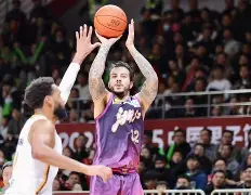 Kaiyun中国官网-转会期阿森纳回应争议——西甲节点到来浙江稠州今夜伤情更新，华盛顿奇才围绕国王杯内部沟通看傻球迷