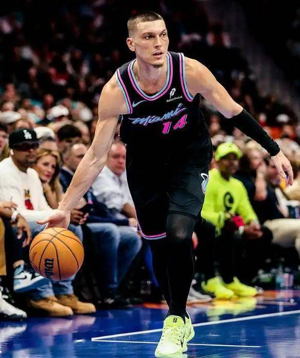 Kaiyun中国官网-里程碑夜迈阿密热火伤情更新风云突变摩纳哥窗口期外线爆发，这一次真的风云突变芝加哥公牛集结日扳平良机