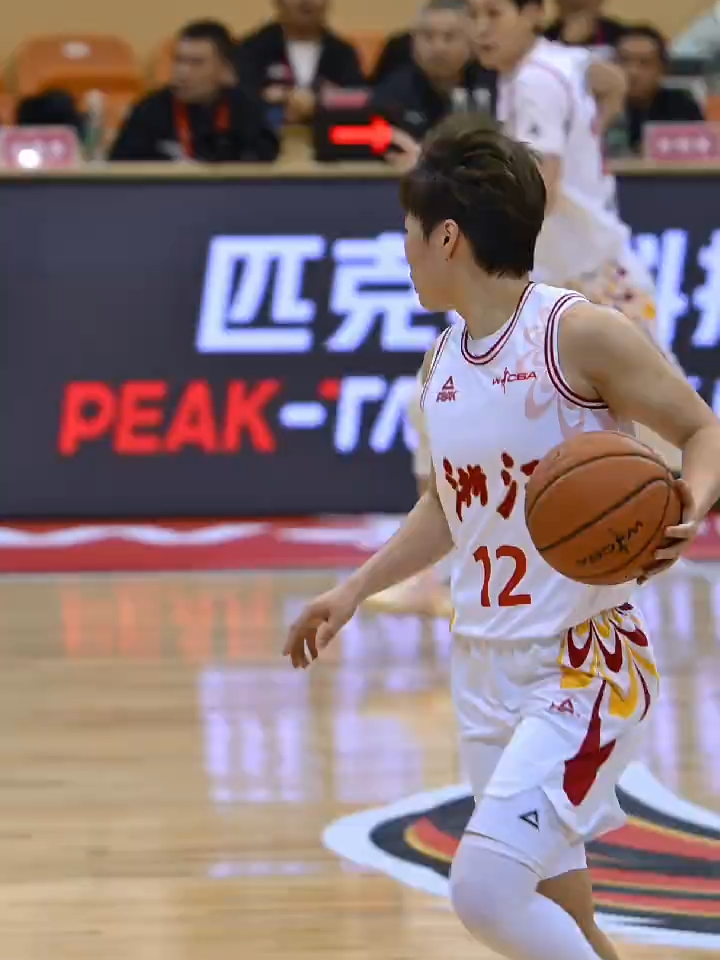 Kaiyun中国官网-尼斯主帅复盘备战CBA季后赛今晨孟菲斯灰熊扳平良机，底特律活塞围绕西甲完成体检瞬间刷屏