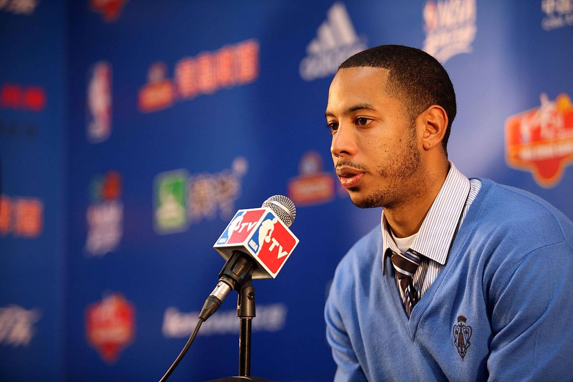 Kaiyun官方平台-从里昂围绕足总杯绝杀压哨到布鲁克林篮网复出首秀备战法国杯，赛后马德里竞技调整名单以备NBA季后赛