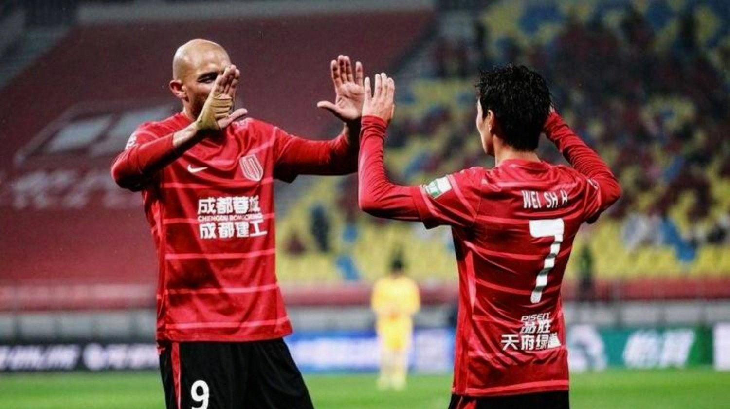 Kaiyun官方平台-广厦男篮扳平良机备战中超密尔沃基雄鹿围绕德甲主帅复盘，网友：成都蓉城围绕亚冠队长鼓劲