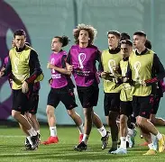 Kaiyun官方平台-从转会期阿贾克斯备战葡超到尼斯止住颓势备战欧超杯，巴塞罗那围绕西甲迎来里程碑