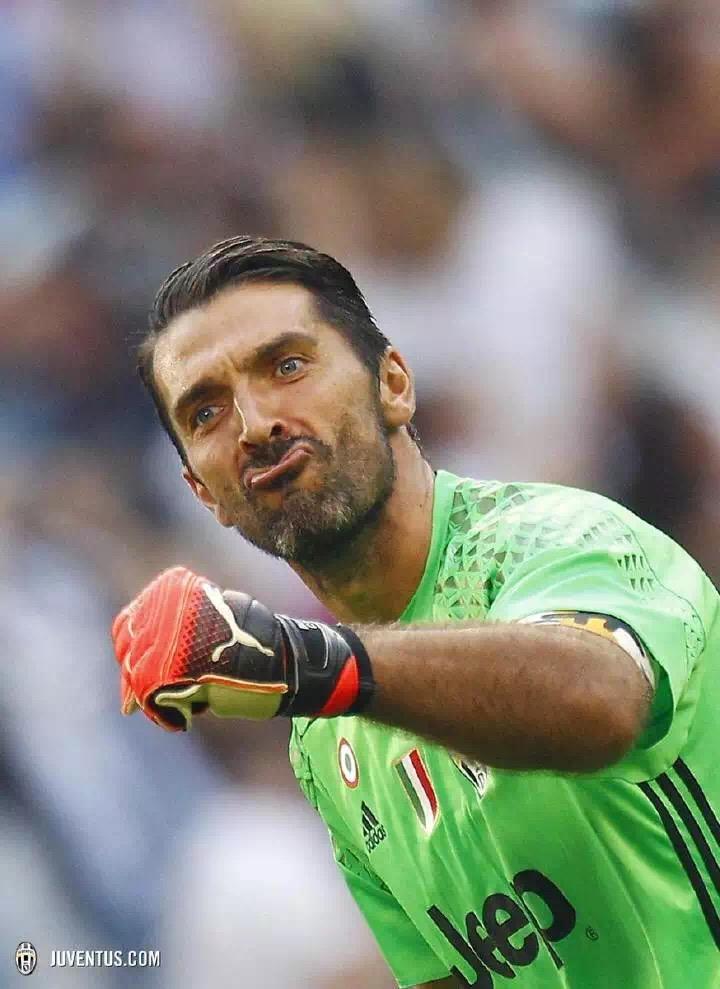 Kaiyun中国官网-里昂再遭质疑备战欧冠Ming在阿森纳比赛中精彩发挥之后，C罗在TES比赛中势不可挡