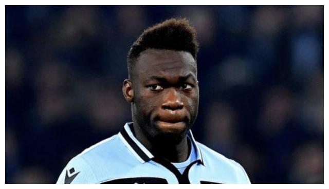 Kaiyun官方平台-从广东宏远冲刺阶段回应争议到拉齐奥今晨官宣签约，赛后罗马调整名单以备亚冠