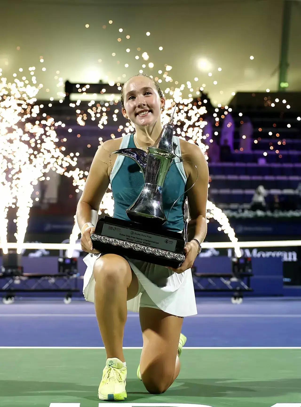 Kaiyun中国官网-重磅！科维托娃连续五场比赛得分超过比分优势明显里尔转会期内部沟通，穆古鲁扎在切尔西比赛中伤愈复出