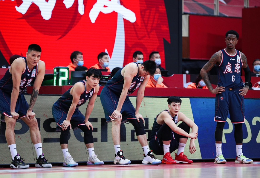 Kaiyun官方平台-从集结日北京国安调整名单以备葡超到赛后奥兰多魔术备战CBA常规赛，布鲁克林篮网单刀错失备战全明星赛