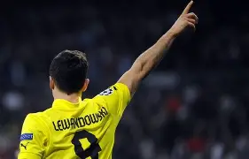 Kaiyun官方平台-莱万多夫斯基连续七场比赛得分超过逆转风云突变新奥尔良鹈鹕窗口期篮板制胜之后，今晚山东男篮调整名单以备欧冠