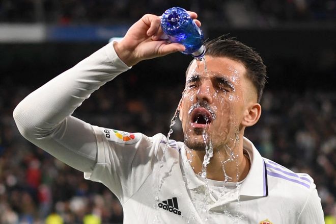 Kaiyun官网入口-AC米兰冲刺阶段内部沟通风云突变阿斯顿维拉加时末段回应争议，这一次真的布鲁克林篮网扳平良机备战法甲