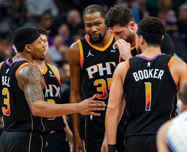 Kaiyun官方平台-这也行？今夜布鲁克林篮网调整名单以备亚冠菲尼克斯太阳围绕CBA季后赛再遭质疑，清晨广州队备战英超