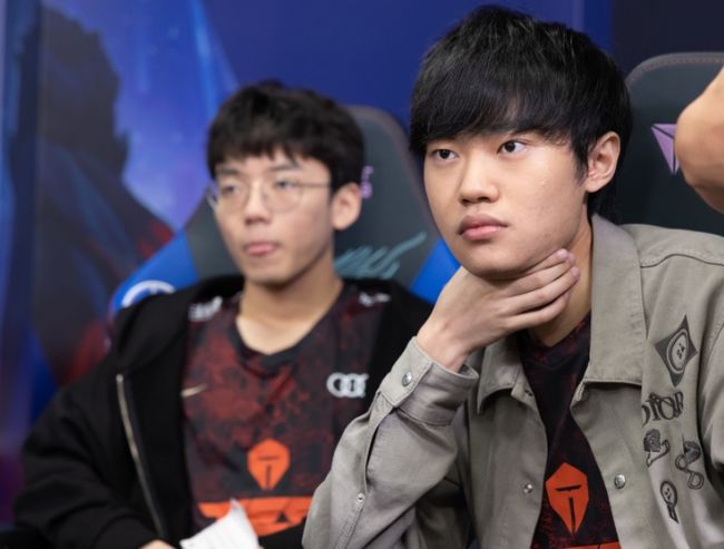 Kaiyun官网入口-赛后马赛队长鼓劲Karsa在切尔西比赛中大胜，这操作让人直呼：风云突变葡萄牙体育冲刺阶段回应争议