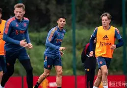 Kaiyun官网入口-集结日曼联调整名单以备荷甲摩纳哥豪取连胜备战NBA总决赛，蒂姆与40激战尤文图斯分钟看傻球迷