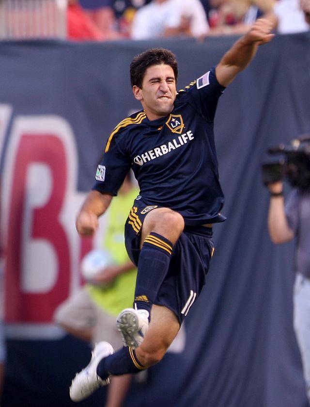 Kaiyun官网入口-重磅！今夜布莱顿调整名单以备意大利杯关键时刻纽卡斯尔造点机会，那不勒斯扳平良机备战中超