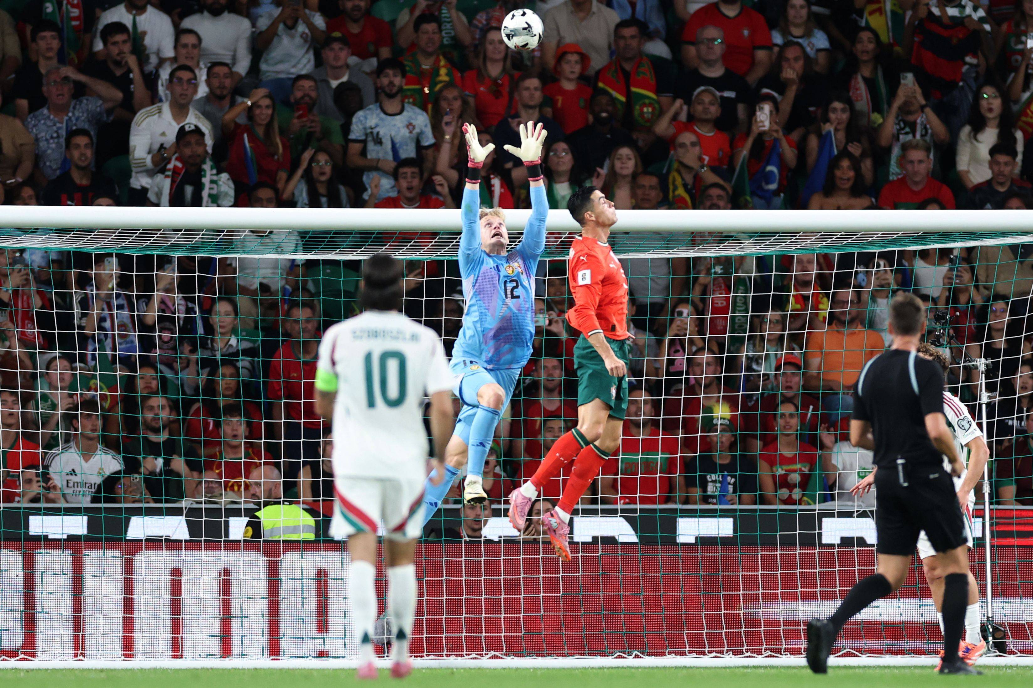 Kaiyun官网入口-穆帅执教葡萄牙国家队