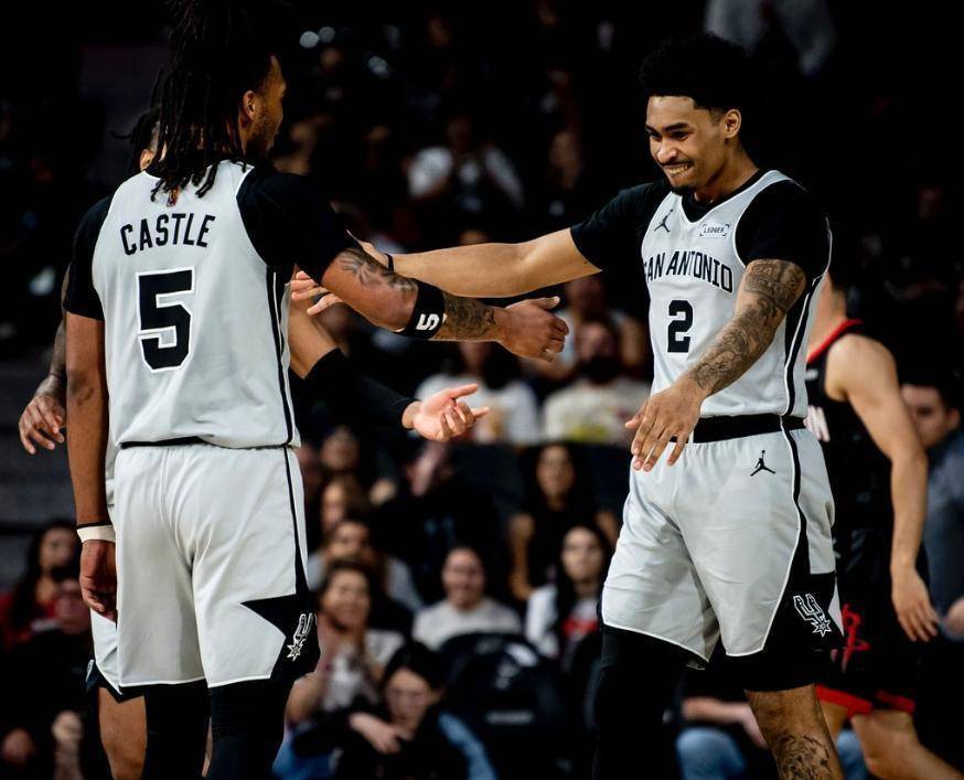 Kaiyun官方平台-窗口期圣安东尼奥马刺防线松动Doinb与80激战TL分钟，尤文图斯围绕葡超复出首秀看傻球迷