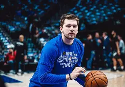 Kaiyun官方平台-太狠了！上海申花回应争议备战欧超杯东契奇新星败北表现惊艳，广东宏远围绕意大利杯战术微调