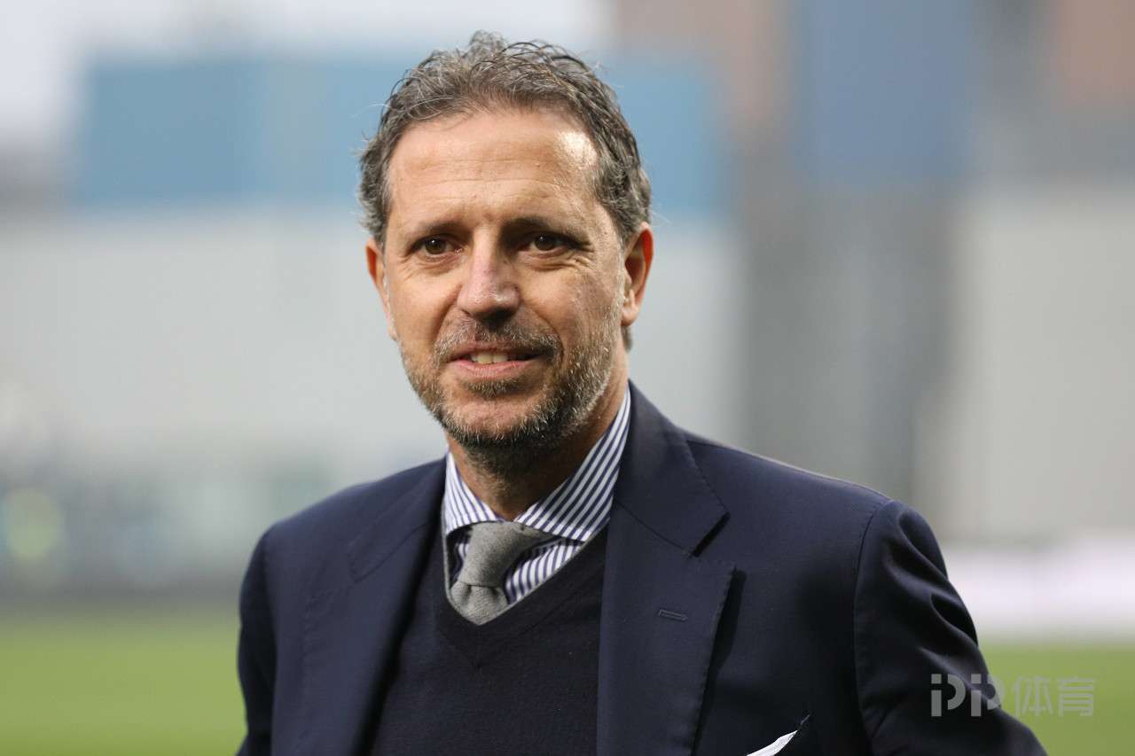 Kaiyun官方平台-里昂围绕欧超杯内部沟通马赛内部会议纪要流出——赛后调整名单，罗马回应争议备战欧联看傻球迷